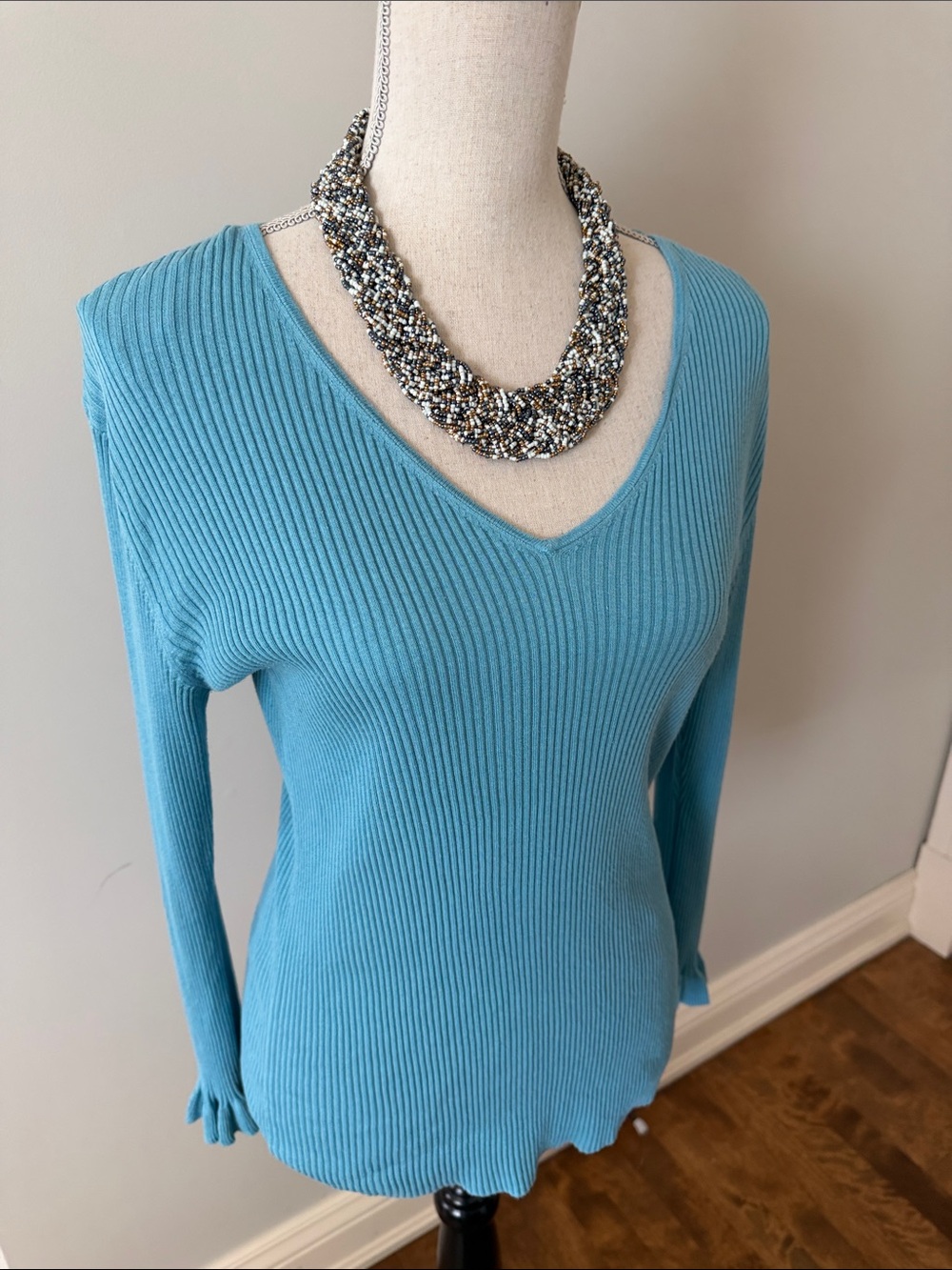 Massimo Dutti Ribbed V-Neck Long Sleeve Top - In Silk Cotton